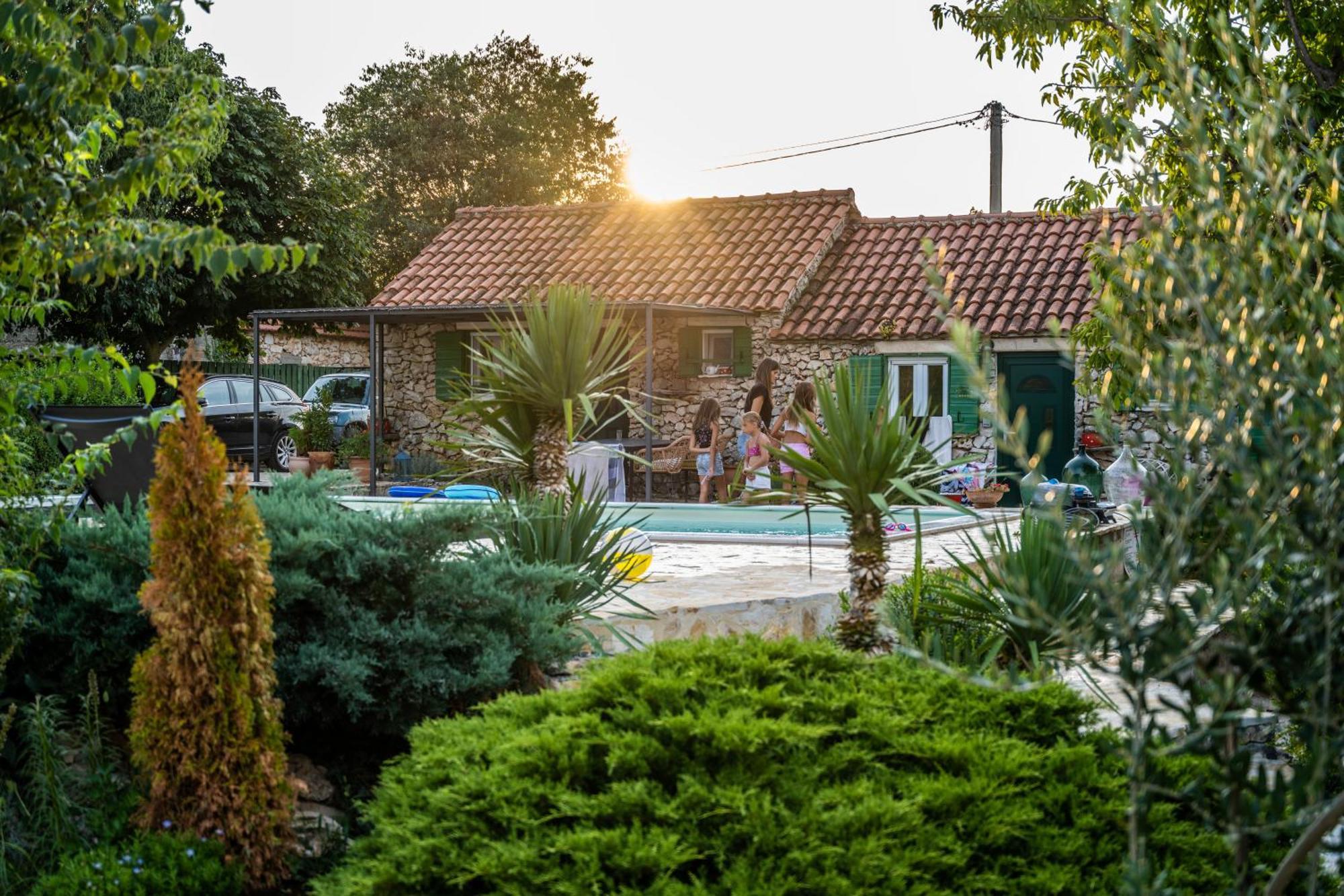 Kalpic Suites & Villa Lozovac Εξωτερικό φωτογραφία
